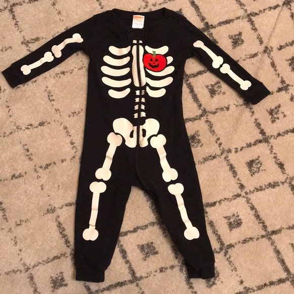 infant skeleton pajamas